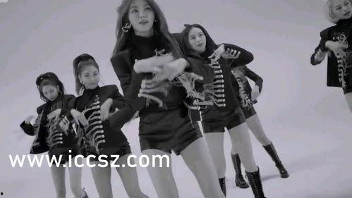 国产合集6女在线电影,国产合集6女演绎激情四溢的视听盛宴